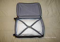 Carryon luggage perfectly packed using bundle wrapping packing method