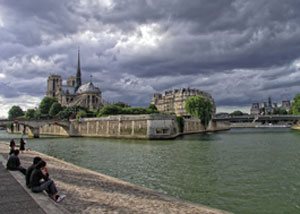 Paris tourist attractions Notre Dame